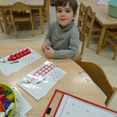 Sluníčka -  Bílá paní zima jede na saních /26