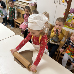 1. třída Pečení vánočního cukroví