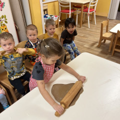 1. třída Pečení vánočního cukroví