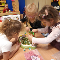 Hrajeme si s nadílkou - 2. tř.