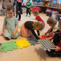 Hrajeme si s nadílkou - 1.tř.