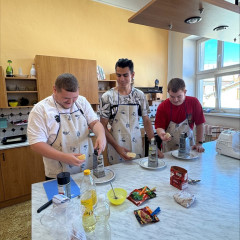 První seznámení s vařením