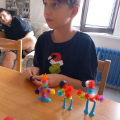 Tvoříme a plníme si své domácí úkoly.