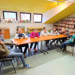 Beseda v knihovně