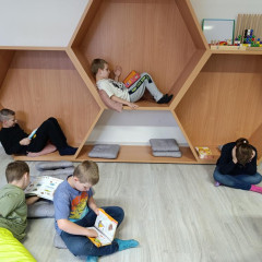 Čtenářský koutek