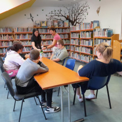 Návštěva knihovny a projekt do angličtiny