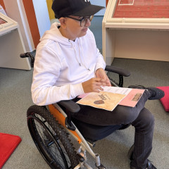 ZNOJMEM STO LET TAM A SEM - EDUKACE