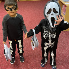 My se duchů nebojíme, dýně pěkně rozsvítíme