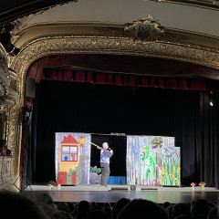 Na kouzelném paloučku