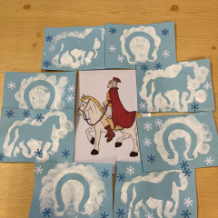 Jede Martin na koníčku, slyšíš cinkat podkovičku...