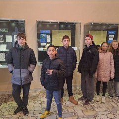 19.11. Muzeum - Zkamenělí obři a trpaslíci