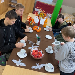 Halloweenský čajový dýchánek