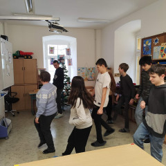 Projekt Multikulturní výchovy "Žijeme společně" - i na tanec došlo :-)