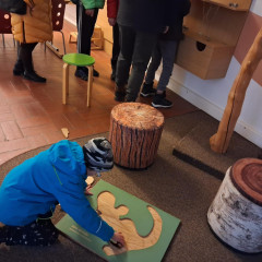 Výstava  -  Jako vejce vejci.