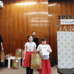 Pěvecká soutěž v Břeclavi- Zpívá celá škola