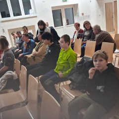 Čabík - kejklíř v tělocvičně naší školy