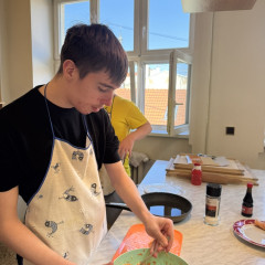 Smažené závitky a Sushi