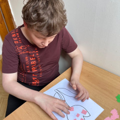 Tvoření jarních, barevných tulipánů