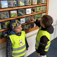 Skáčeme a běháme, pohyb si užíváme...