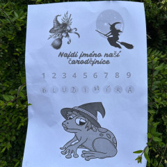 Čarodějnická plotovka na naší školní zahradě