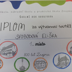 Vyhlašování výsledků celoškolní výtvarné soutěže "Znojmo 800"