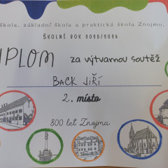 Vyhlašování výsledků celoškolní výtvarné soutěže "Znojmo 800"