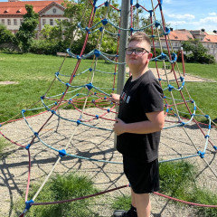 Na hřišti je zábava