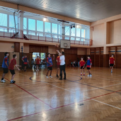 Okrskové kolo v košíkové 6. a 7. tříd