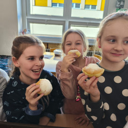 Den koblih ve školní družině