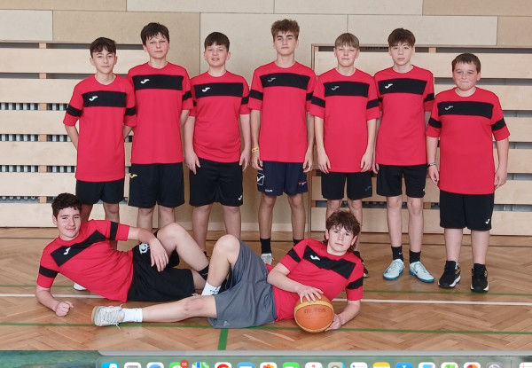 Okresní kolo v košíkové ml. žáků - 2.místo