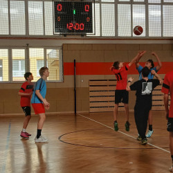 Okresní kolo v košíkové ml. žáků - 2.místo