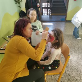 Nechybělo ani malování na obličej | 