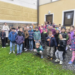 Tajenka Lesní stezky ve školní zahradě