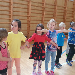 Veselé setkání předškoláků s prvňáčky