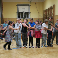 Vánoční party pro rodiče 4.třída 2025