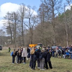 Branný závod s AČR