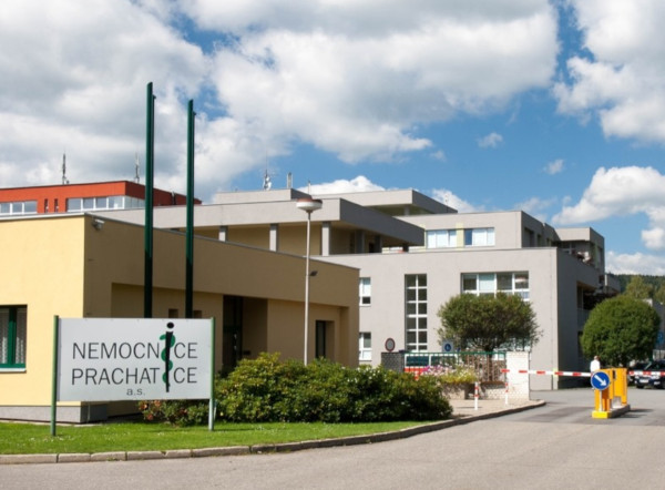 Osmáci v nemocnici