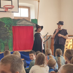 Z devatera pohádek podle Karla Čapka