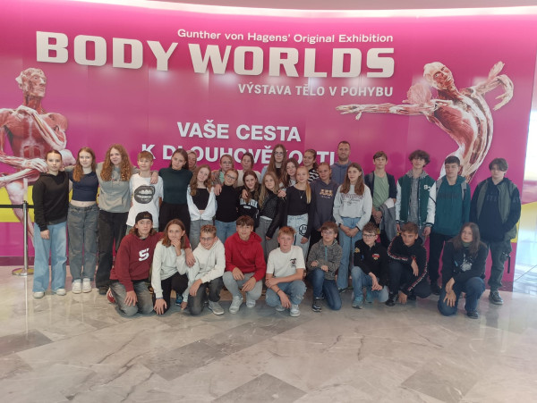 Lucy & Selam a Body Worlds
