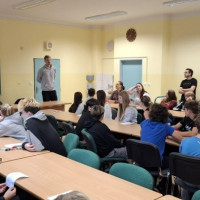 Vše pouze v angličtině aneb beseda s hráči VK Jihostroj