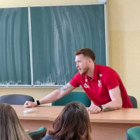 Vše pouze v angličtině aneb beseda s hráči VK Jihostroj