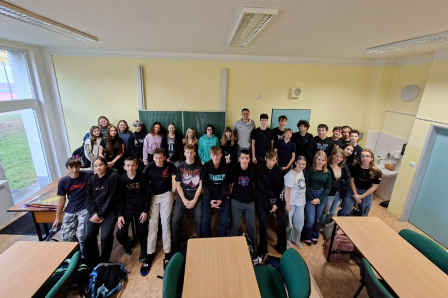 Vše pouze v angličtině aneb beseda s hráči VK Jihostroj