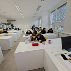 Čertovsky vysoká laťka