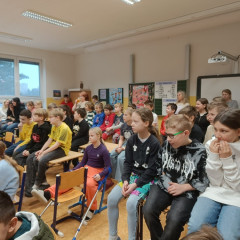 Divadelní klub hraje pro 1. stupeň