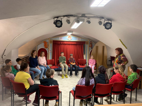 Žáci 1. stupně navštívili Muzeum loutek